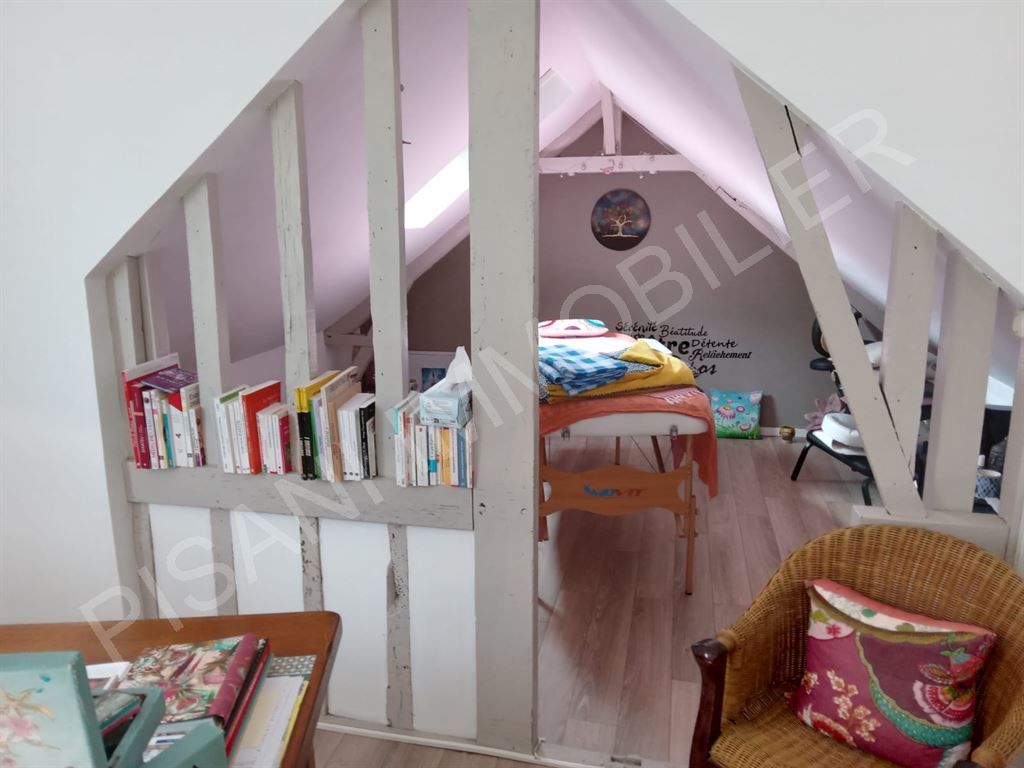maison 7 pièces en vente sur ST LAURENT DE BREVEDENT (76700)