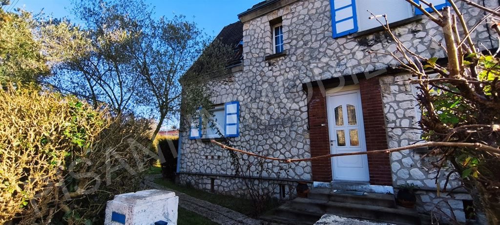 maison 7 pièces en vente sur PORT JEROME SUR SEINE (76330)