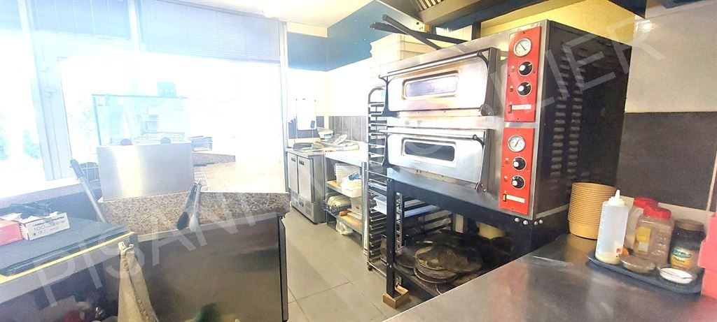 commerce en vente sur NOTRE DAME DE GRAVENCHON (76330)