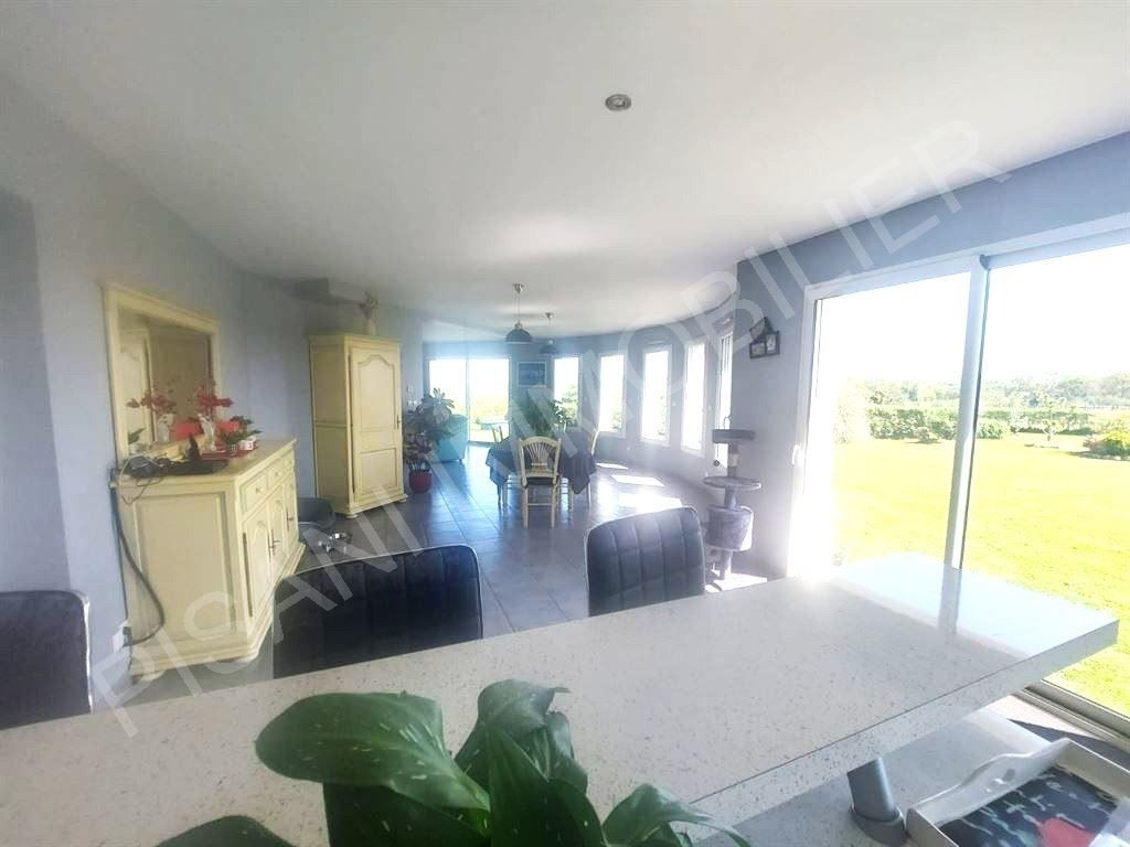 maison 8 pièces en vente sur SENNEVILLE SUR FECAMP (76400)