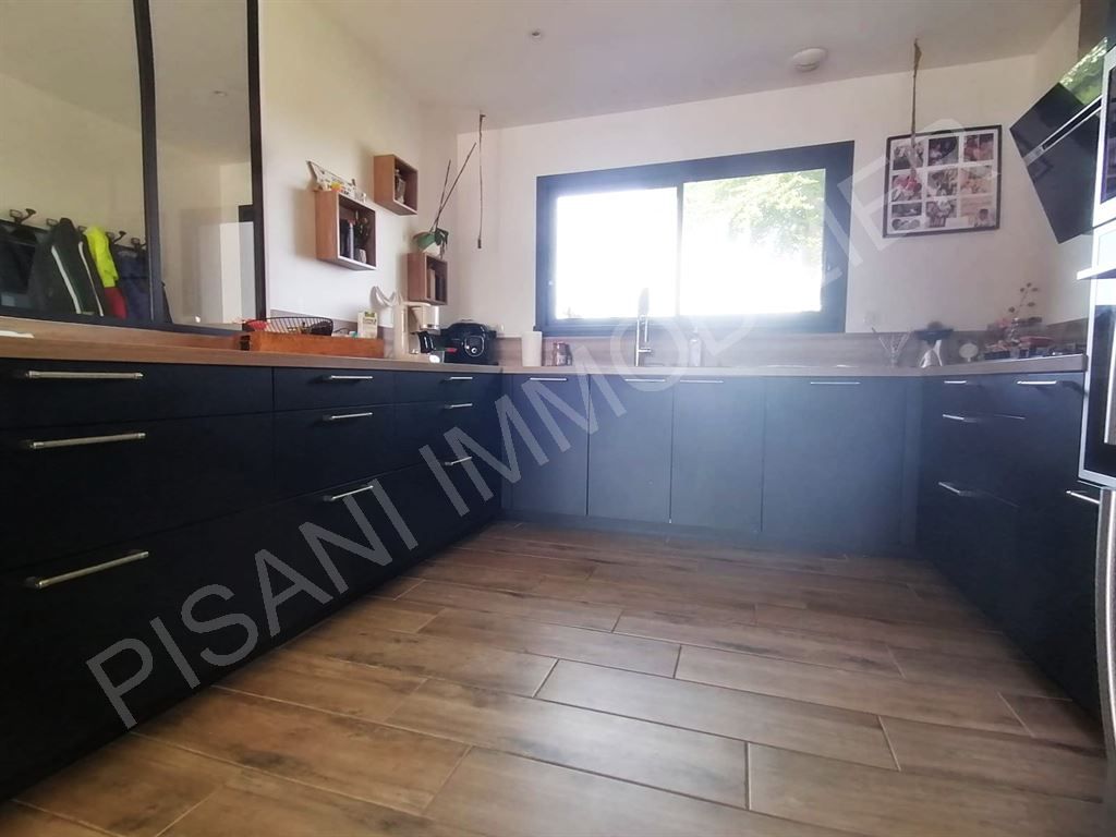 maison 4 pièces en vente sur VATTETOT SUR MER (76111)