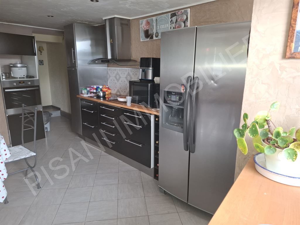 maison 8 pièces en vente sur BORDEAUX ST CLAIR (76790)