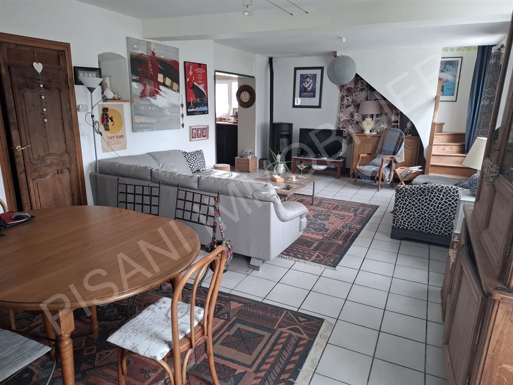 maison 8 pièces en vente sur BORDEAUX ST CLAIR (76790)