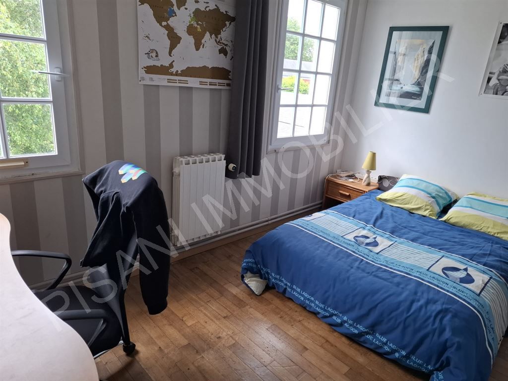 maison 8 pièces en vente sur BORDEAUX ST CLAIR (76790)