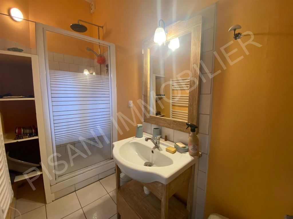maison 6 pièces en vente sur NOTRE DAME DE GRAVENCHON (76330)