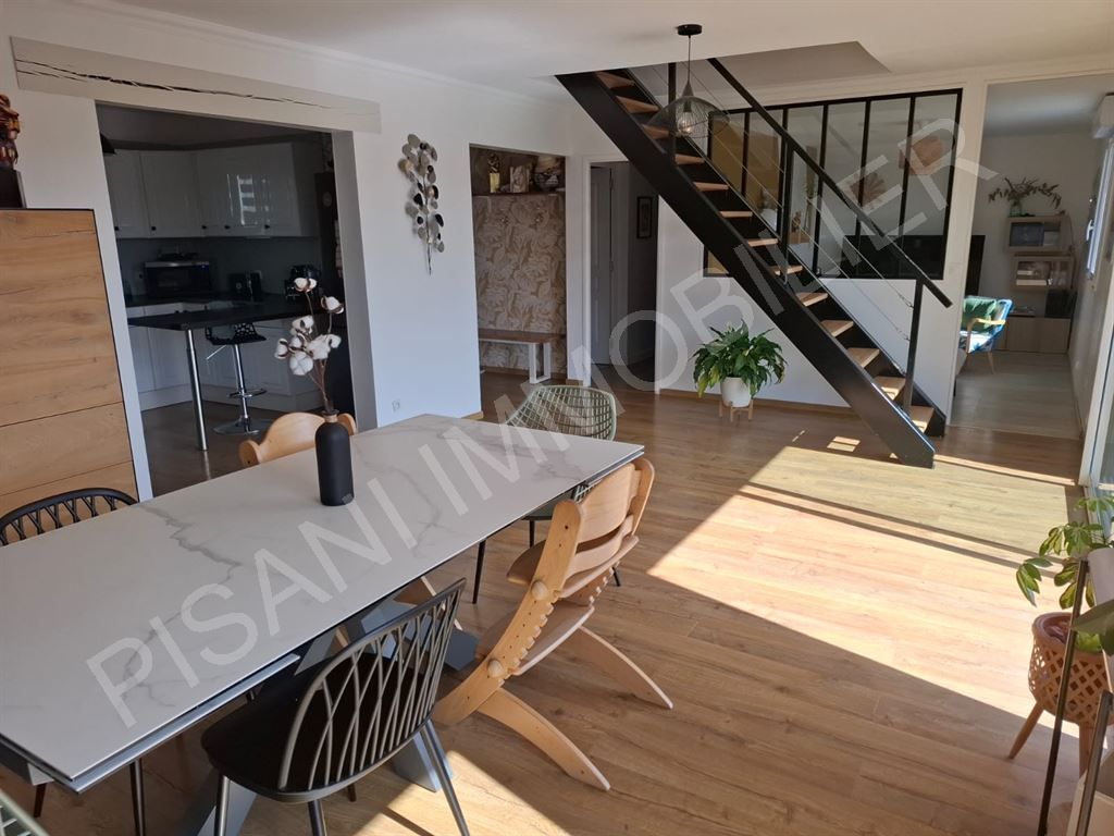 maison 7 pièces en vente sur ROLLEVILLE (76133)