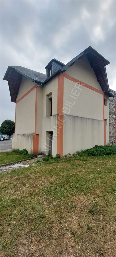immeuble en vente sur QUILLEBEUF SUR SEINE (27680)