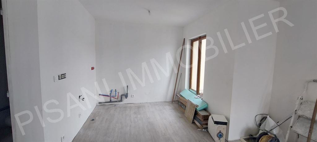 immeuble en vente sur QUILLEBEUF SUR SEINE (27680)