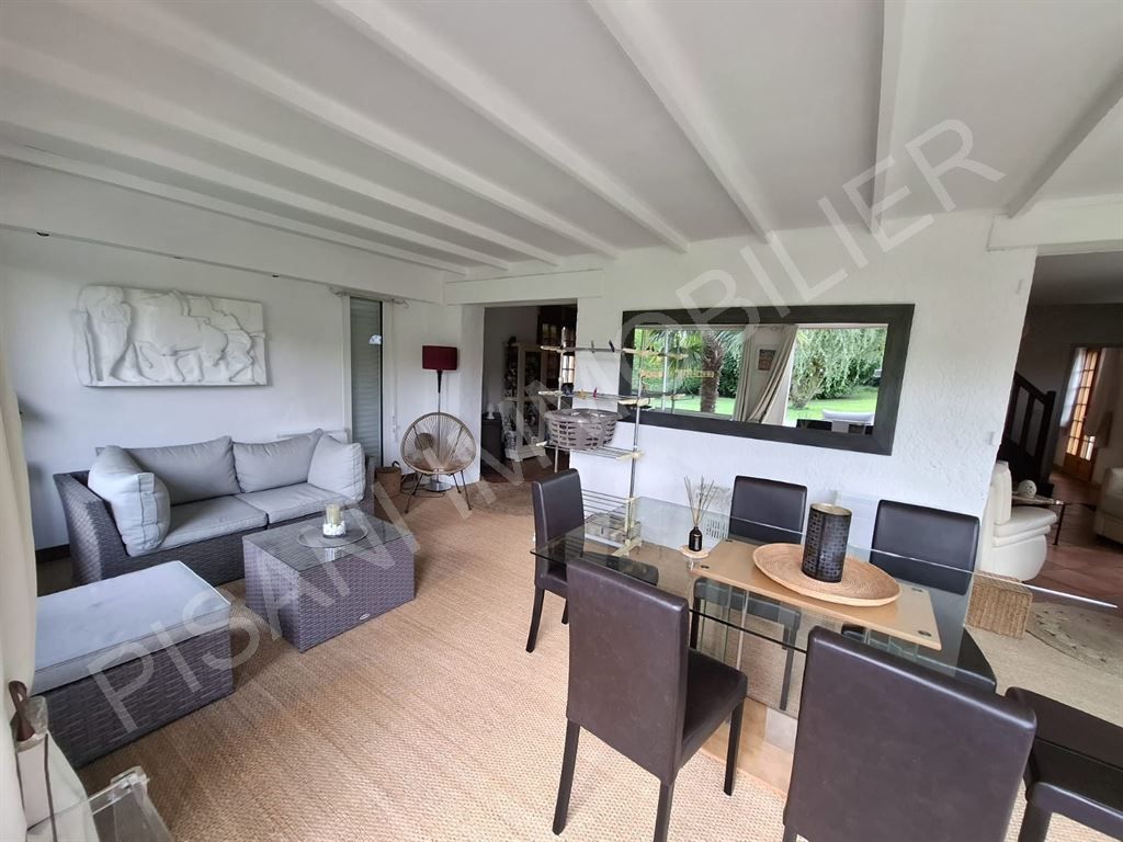 maison 6 pièces en vente sur ST SAUVEUR D EMALLEVILLE (76110)