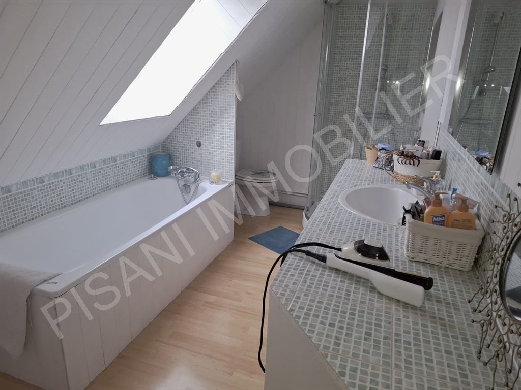 maison 6 pièces en vente sur ST SAUVEUR D EMALLEVILLE (76110)