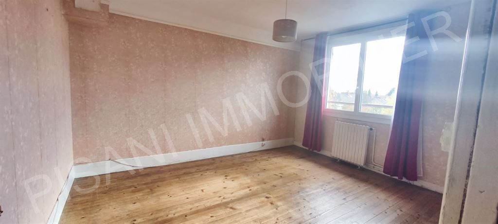 maison 5 pièces en vente sur NOTRE DAME DE GRAVENCHON (76330)