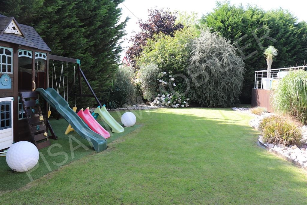 maison 7 pièces en vente sur LES TROIS PIERRES (76430)