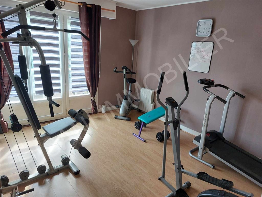 maison 10 pièces en vente sur ST SAUVEUR D EMALLEVILLE (76110)