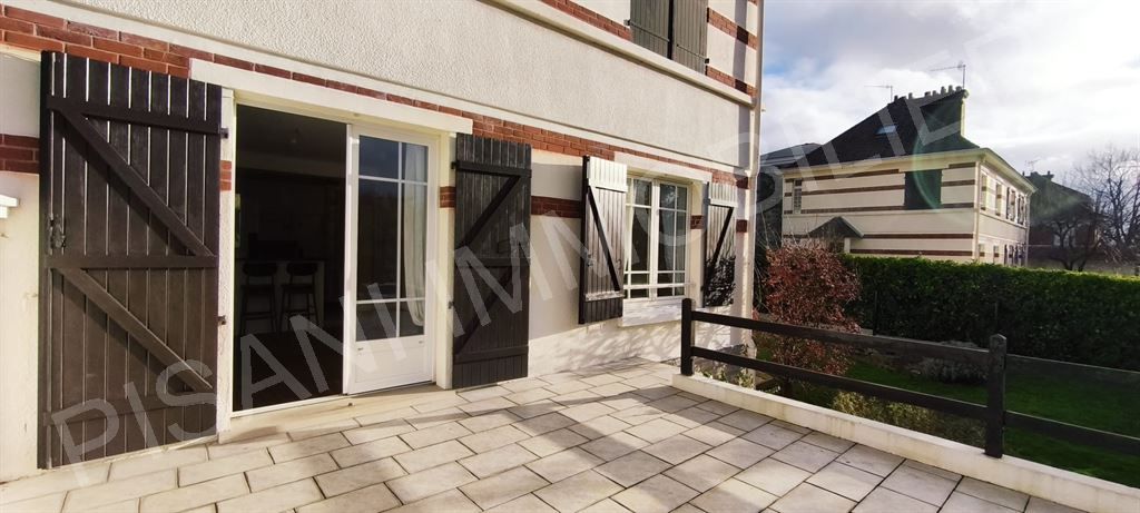 maison 6 pièces en vente sur NOTRE DAME DE GRAVENCHON (76330)