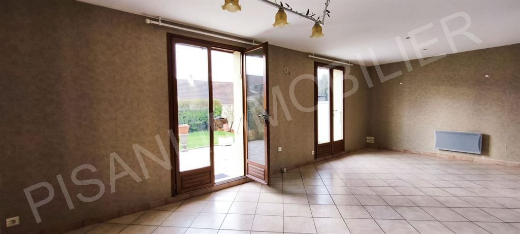 maison 5 pièces en vente sur NOTRE DAME DE GRAVENCHON (76330)