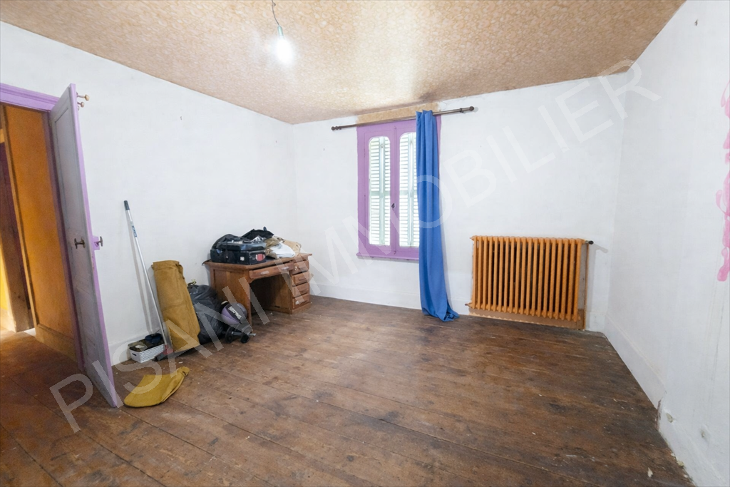 maison 8 pièces en vente sur LILLEBONNE (76170)