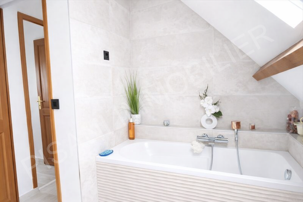 maison 5 pièces en vente sur ST JEAN DE FOLLEVILLE (76170)