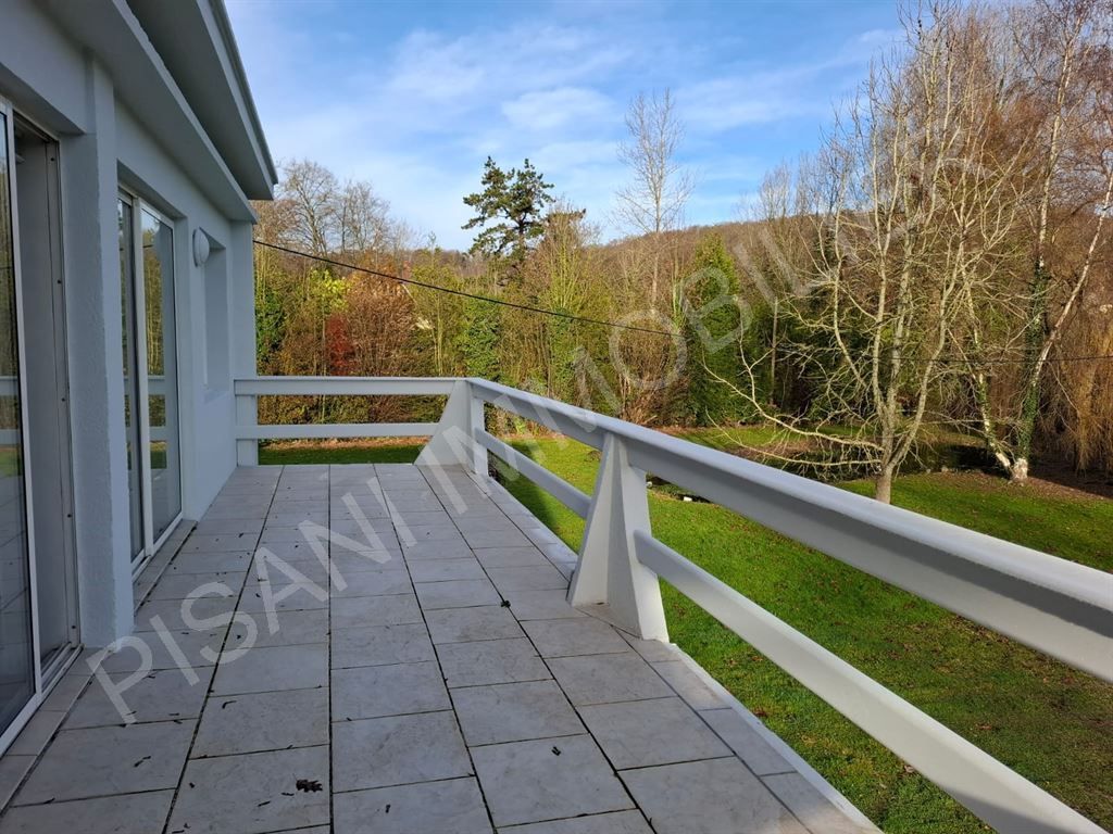 propriété 5 pièces en vente sur VALMONT (76540)