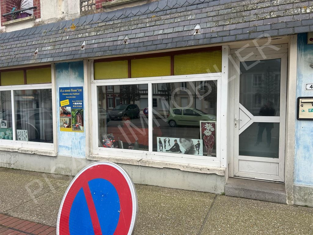 Location Commerce Gonneville-la-Mallet 76280 CENTRE VILLE