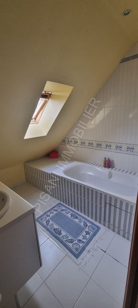 maison 6 pièces en vente sur BORDEAUX ST CLAIR (76790)