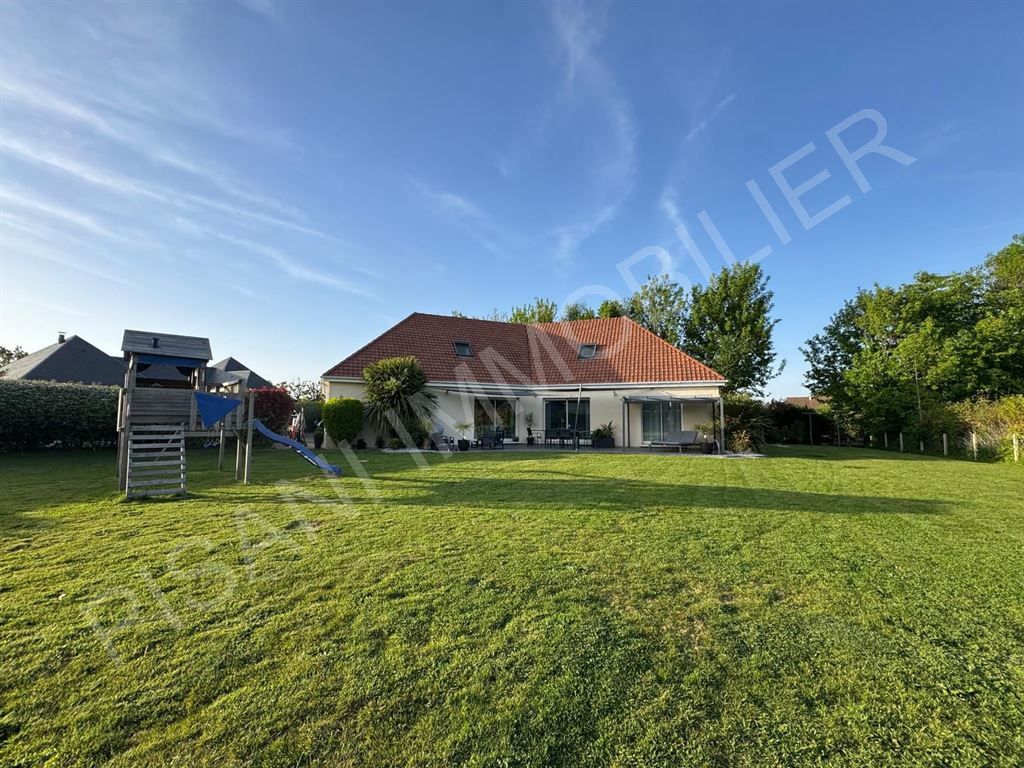 maison 8 pièces en vente sur ST JOUIN BRUNEVAL (76280)