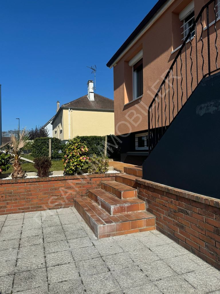 maison 6 pièces en vente sur NOTRE DAME DE GRAVENCHON (76330)