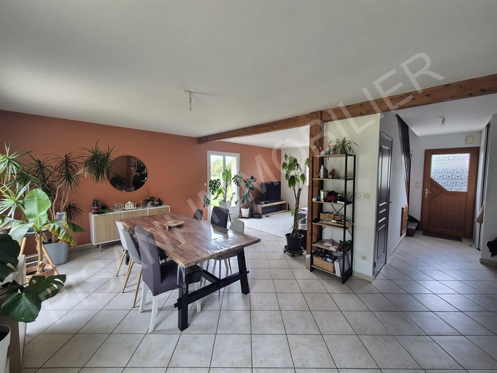 maison 6 pièces en vente sur LE TILLEUL (76790)