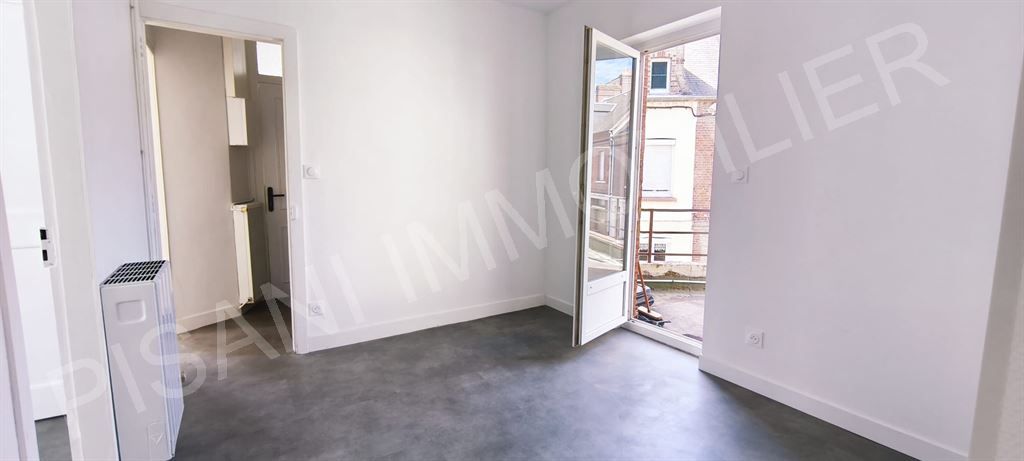 appartement 5 pièces en location sur LILLEBONNE (76170)