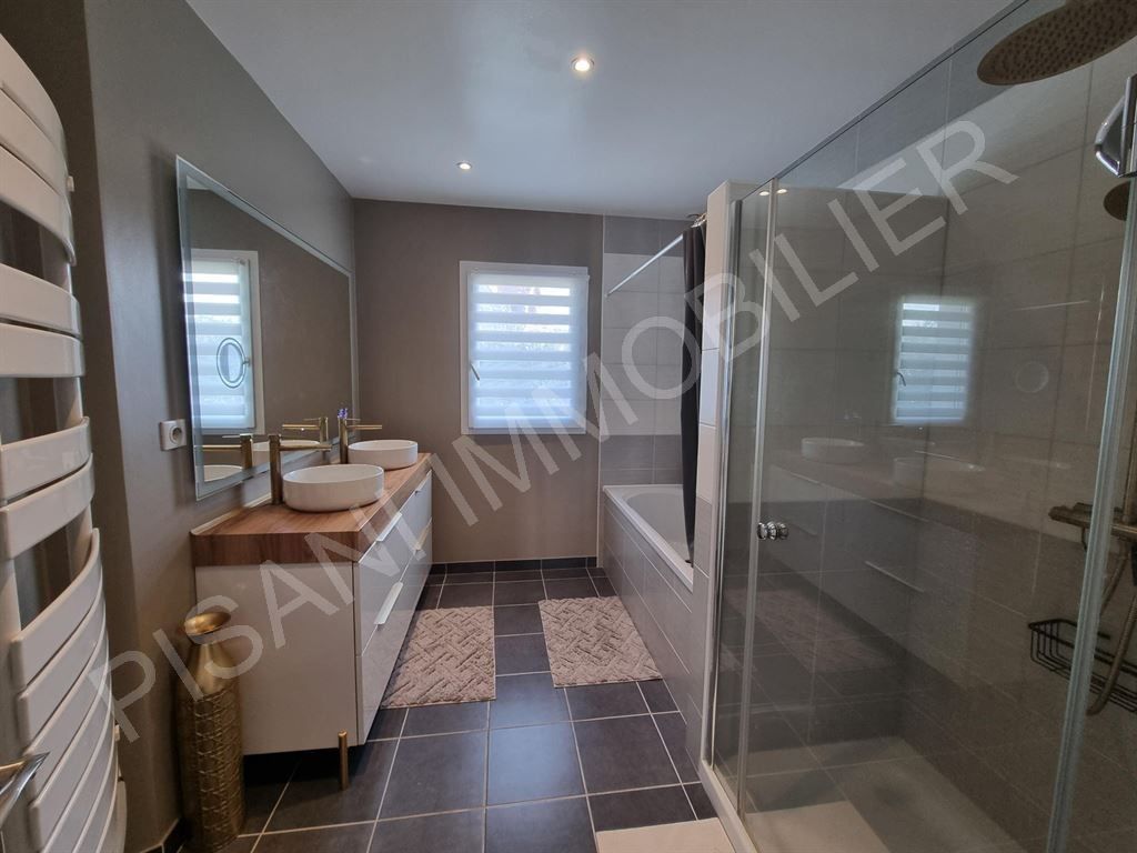 maison 4 pièces en vente sur NOTRE DAME DE GRAVENCHON (76330)