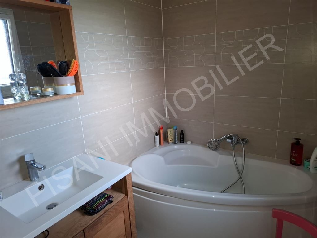 maison 5 pièces en vente sur BEAUREPAIRE (76280)