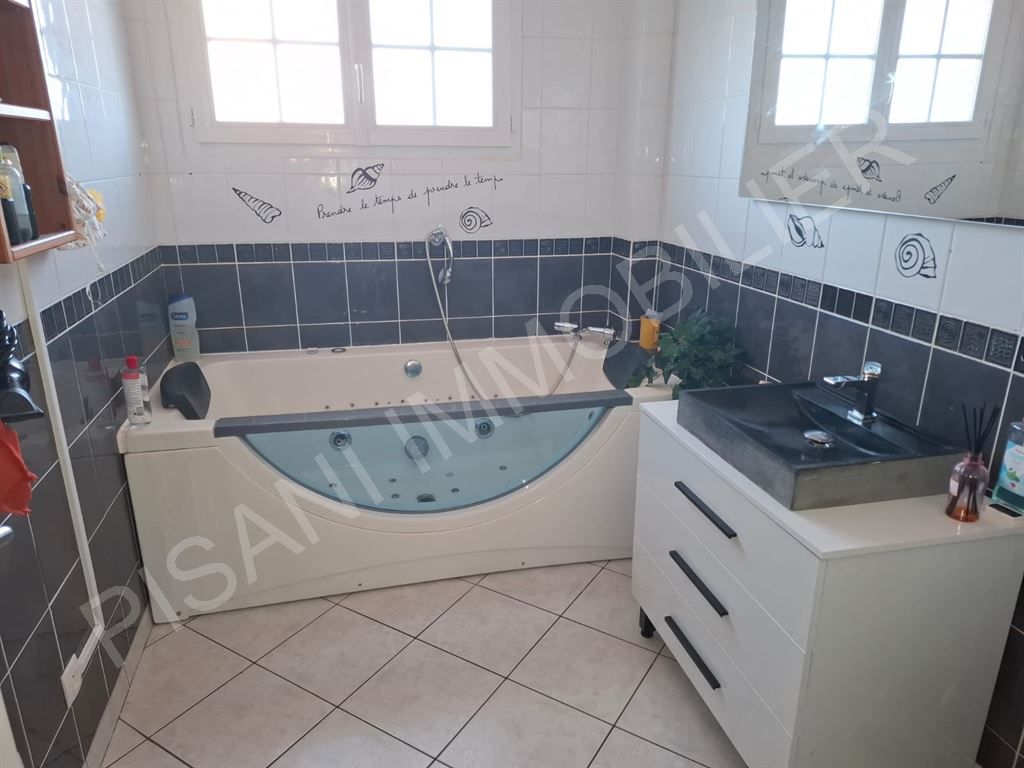 maison 5 pièces en vente sur LE TILLEUL (76790)