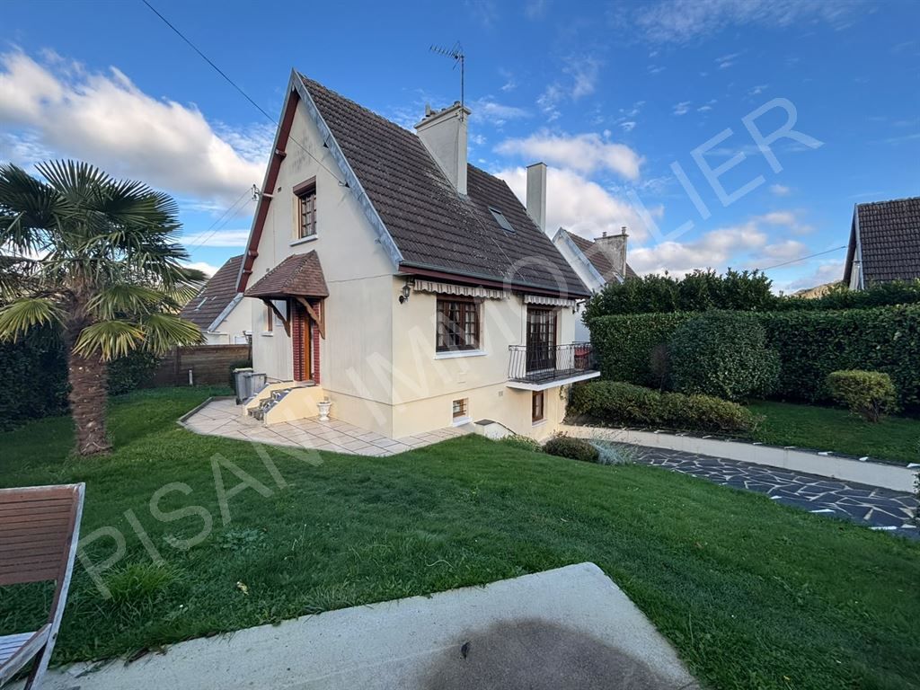 Maison 4 pièces 120 m² · à Fécamp · 119,6 m² · 220 000 €