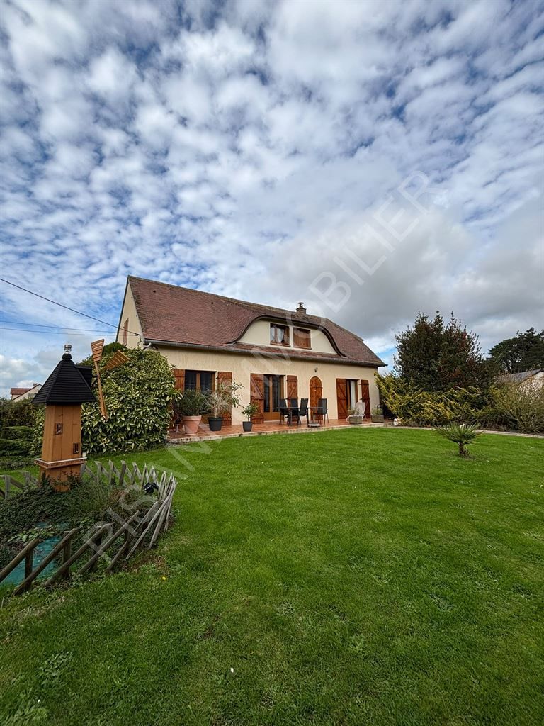 Maison 7 pièces 182 m² · à Épreville · 182 m² · 357 000 €