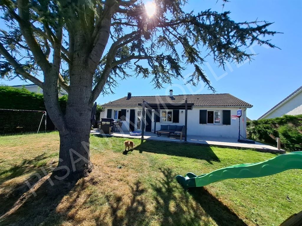 Maison 5 pièces 105 m² · à Saint-Martin-du-Manoir · 105 m² · 299 000 €