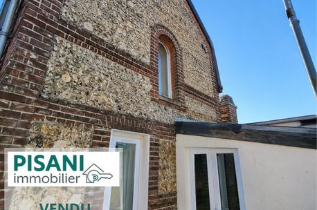 SAINT-LEONARD